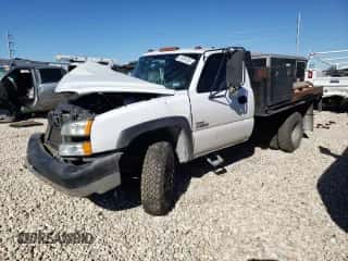 2007 Chevrolet Silverado 3500 WT z VIN 1GBJC34D47E167795, wystawiony jako Copart lot #41616155 z przebiegiem Nie podano mil oraz Szkoda całkowita • Salvage title. Historia ofert i sprzedaży dostępna na DreamBid. Obrazek 2.