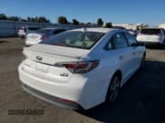 ✅ 2016 Hyundai Sonata • VIN: KMHE14L20GA030896 • Лот: 74305143. Опубликован ранее на Copart с пробегом 83 436 миль. Бесплатный доступ к архиву аукционных продаж из США и подробный отчёт об истории автомобиля на DreamBid. Изображение 3.