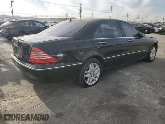 ✅ 2003 Mercedes-Benz S 430 • VIN: WDBNG70JX3A325206 • Лот: 91786225. Опубликован ранее на Copart с пробегом 143 267 миль. Бесплатный доступ к архиву аукционных продаж из США и подробный отчёт об истории автомобиля на DreamBid. Изображение 3.
