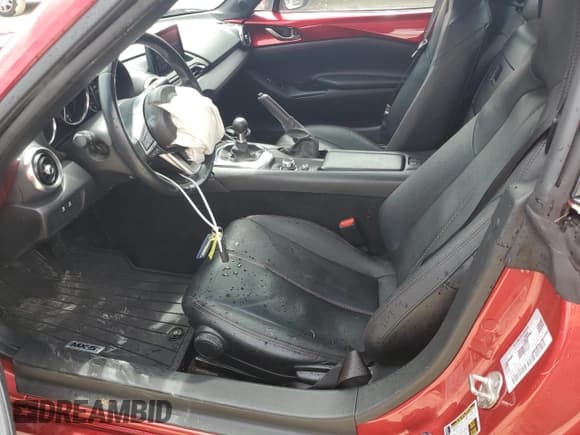 ✅ 2019 Mazda MX-5 Miata Grand Touring • VIN: JM1NDAM71K0302276 • Лот: 63149965. Опубликован ранее на Copart с пробегом 21 005 миль. Бесплатный доступ к архиву аукционных продаж из США и подробный отчёт об истории автомобиля на DreamBid. Изображение 7.