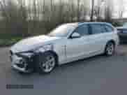 2015 BMW 3 Series 328d xDrive с VIN WBA3K5C56FK547330, выставлен на аукционе Copart как лот 50648395 с пробегом 70 892 миль миль и Списание • Salvage title. История ставок и продаж доступна на DreamBid. Изображение 1.