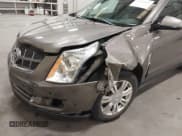 ✅ 2012 Cadillac SRX Luxury Collection • VIN: 3GYFNDE31CS601642 • Lot: 42311812. Wystawiony na IAAI z przebiegiem 83 068 mil. Bezpłatny archiwum sprzedaży aukcyjnych z USA i szczegółowy raport historii pojazdu na DreamBid. Zdjęcie 6.