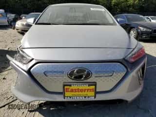 2020 Hyundai Ioniq SE с VIN KMHC75LJ5LU074033, выставлен на аукционе Copart как лот 75333764 с пробегом 29 395 миль миль и Списание • Salvage title. История ставок и продаж доступна на DreamBid. Изображение 5.