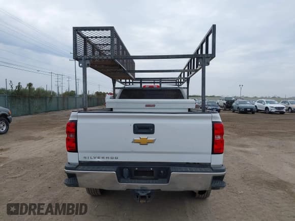 ✅ 2015 Chevrolet Silverado 2500HD Work Truck • VIN: 1GC2CUEG6FZ559215 • Лот: 43844626. Опубликован ранее на IAAI с пробегом 200 462 миль. Бесплатный доступ к архиву аукционных продаж из США и подробный отчёт об истории автомобиля на DreamBid. Изображение 16.