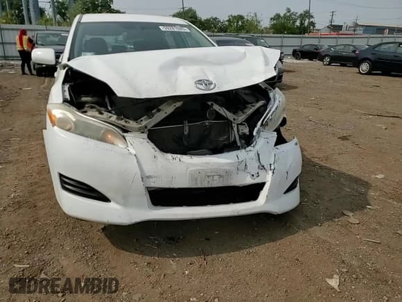 ✅ 2013 Toyota Matrix L • VIN: 2T1KU4EE7DC980427 • Lot: 59281085. Listed on Copart with 195,676 mi. Free auction sales archive from the USA and detailed vehicle history report at DreamBid. Image 13.