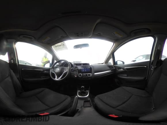 ✅ 2017 Honda Fit EX • VIN: 3HGGK5G77HM701928 • Лот: 43905407. Опубликован ранее на IAAI с пробегом 196 569 миль. Бесплатный доступ к архиву аукционных продаж из США и подробный отчёт об истории автомобиля на DreamBid. Изображение 18.