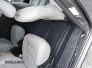 ✅ 2019 Toyota Sienna XLE • VIN: 5TDDZ3DC1KS211995 • Lot: 42763293. Listed on IAAI with 85,338 mi. Free auction sales archive from the USA and detailed vehicle history report at DreamBid. Image 8.