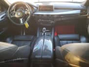 ✅ 2015 BMW X6 xDrive35i • VIN: 5UXKU2C56F0F94958 • Lot: 90822655. Listed on Copart with 127,285 mi. Free auction sales archive from the USA and detailed vehicle history report at DreamBid. Image 8.