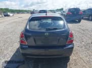 ✅ 2008 Hyundai Accent SE • VIN: KMHCN36C28U063313 • Лот: 42241892. Опубликован ранее на IAAI с пробегом 147 097 миль. Бесплатный доступ к архиву аукционных продаж из США и подробный отчёт об истории автомобиля на DreamBid. Изображение 17.