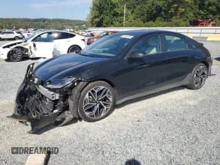 ✅ 2023 Hyundai Ioniq 6 SEL • VIN: KMHM34AC5PA037196 • Лот: 80185105. Опубликован ранее на Copart с пробегом 67 747 миль. Бесплатный доступ к архиву аукционных продаж из США и подробный отчёт об истории автомобиля на DreamBid. Изображение 1.