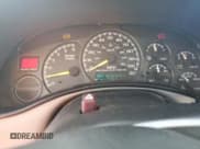 ✅ 2001 Chevrolet Suburban LS • VIN: 3GNFK16T11G105761 • Lot: 80726024. Listed on Copart with 312,601 mi. Free auction sales archive from the USA and detailed vehicle history report at DreamBid. Image 9.