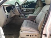 ✅ 2015 Lincoln Navigator • VIN: 5LMJJ2HT4FEJ08461 • Лот: 62295635. Опубликован ранее на Copart с пробегом 151 603 миль. Бесплатный доступ к архиву аукционных продаж из США и подробный отчёт об истории автомобиля на DreamBid. Изображение 7.