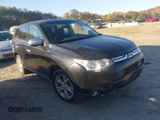 2014 Mitsubishi Outlander SE с VIN JA4AD3A37EZ010010, выставлен на аукционе IAAI как лот 43604266 с пробегом 168 675 миль миль и . История ставок и продаж доступна на DreamBid. Изображение 1.