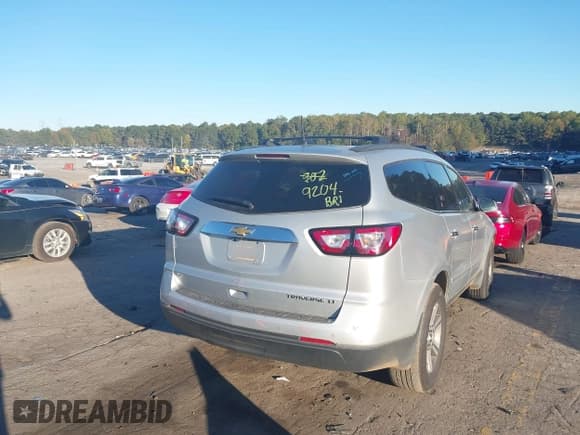 ✅ 2016 Chevrolet Traverse LT • VIN: 1GNKVGKD7GJ348134 • Лот: 43481639. Опубликован ранее на IAAI с пробегом 154 975 миль. Бесплатный доступ к архиву аукционных продаж из США и подробный отчёт об истории автомобиля на DreamBid. Изображение 4.