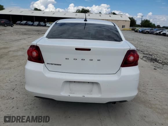 ✅ 2012 Dodge Avenger SE • VIN: 1C3CDZAB2CN221455 • Лот: 72682524. Опубликован ранее на Copart с пробегом 133 919 миль. Бесплатный доступ к архиву аукционных продаж из США и подробный отчёт об истории автомобиля на DreamBid. Изображение 6.