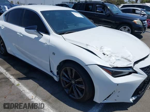 2024 Lexus IS 300 с VIN JTHBA1D2XR5131510, выставлен на аукционе IAAI как лот 42607201 с пробегом 10 580 миль миль и . История ставок и продаж доступна на DreamBid. Изображение 6.