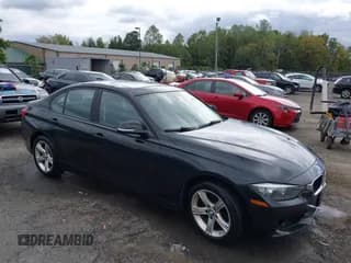 ✅ 2013 BMW 3 Series 328i xDrive • VIN: WBA3B5G50DNS05751 • Lot: 43424314. Wystawiony na IAAI z przebiegiem 109 344 mil. Bezpłatny archiwum sprzedaży aukcyjnych z USA i szczegółowy raport historii pojazdu na DreamBid. Zdjęcie 1.