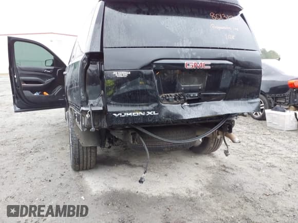 ✅ 2020 GMC Yukon XL SLT • VIN: 1GKS1GKC3LR161436 • Лот: 41546868. Опубликован ранее на IAAI с пробегом 116 292 миль. Бесплатный доступ к архиву аукционных продаж из США и подробный отчёт об истории автомобиля на DreamBid. Изображение 6.