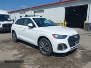 ✅ 2022 Audi Q5 S line Premium Plus • VIN: WA1EAAFY9N2112369 • Lot: 42085322. Wystawiony na IAAI z przebiegiem 58 303 mil. Bezpłatny archiwum sprzedaży aukcyjnych z USA i szczegółowy raport historii pojazdu na DreamBid. Zdjęcie 1.
