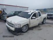 ✅ 2013 Chevrolet Silverado 1500 LTZ • VIN: 3GCPKTE78DG311421 • Lot: 42689139. Wystawiony na IAAI z przebiegiem 231 461 mil. Bezpłatny archiwum sprzedaży aukcyjnych z USA i szczegółowy raport historii pojazdu na DreamBid. Zdjęcie 17.