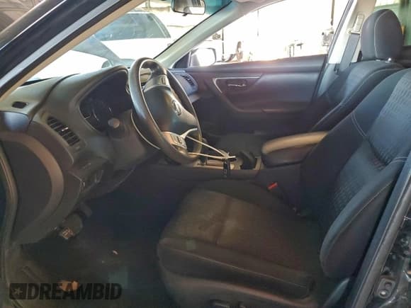 ✅ 2016 Nissan Altima SR • VIN: 1N4AL3AP0GC232038 • Lot: 96228955. Wystawiony na Copart z przebiegiem 128 887 mil. Bezpłatny archiwum sprzedaży aukcyjnych z USA i szczegółowy raport historii pojazdu na DreamBid. Zdjęcie 7.