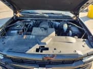 ✅ 2017 Chevrolet Silverado 1500 Custom • VIN: 1GCRCPEHXHZ302599 • Lot: 70905045. Wystawiony na Copart z przebiegiem 78 681 mil. Bezpłatny archiwum sprzedaży aukcyjnych z USA i szczegółowy raport historii pojazdu na DreamBid. Zdjęcie 11.