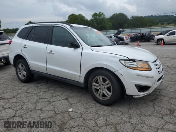 ✅ 2011 Hyundai Santa Fe GLS • VIN: 5XYZG3ABXBG027823 • Lot: 64485654. Listed on Copart with 196,696 mi. Free auction sales archive from the USA and detailed vehicle history report at DreamBid. Image 4.