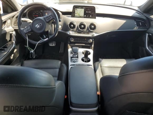 ✅ 2019 Kia Stinger GT2 • VIN: KNAE55LC5K6063733 • Lot: 80784385. Listed on Copart with 50,566 mi. Free auction sales archive from the USA and detailed vehicle history report at DreamBid. Image 8.