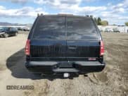 ✅ 2000 GMC Denali • VIN: 1GKEK13R8YR109690 • Lot: 76165584. Listed on Copart with 153,366 mi. Free auction sales archive from the USA and detailed vehicle history report at DreamBid. Image 6.