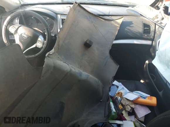 ✅ 2017 Nissan Altima SV • VIN: 1N4AL3AP5HC293323 • Лот: 81096995. Опубликован ранее на Copart с пробегом 236 770 миль. Бесплатный доступ к архиву аукционных продаж из США и подробный отчёт об истории автомобиля на DreamBid. Изображение 8.