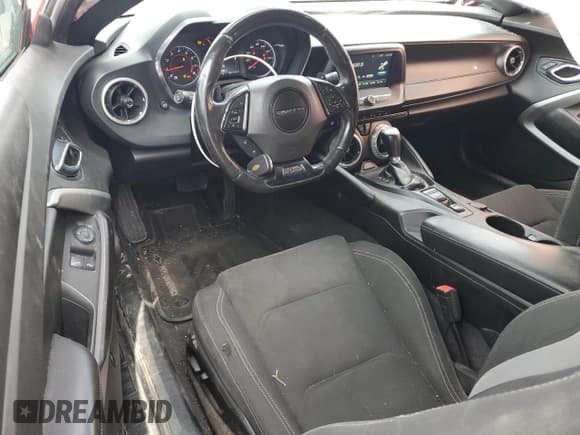 ✅ 2017 Chevrolet Camaro 1LT • VIN: 1G1FB1RS5H0117060 • Лот: 92947065. Опубликован ранее на Copart с пробегом 179 784 миль. Бесплатный доступ к архиву аукционных продаж из США и подробный отчёт об истории автомобиля на DreamBid. Изображение 8.