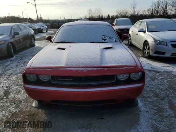 ✅ 2013 Dodge Challenger Rallye Redline • VIN: 2C3CDYAG8DH578901 • Lot: 84758974. Wystawiony na Copart z przebiegiem 128 468 mil. Bezpłatny archiwum sprzedaży aukcyjnych z USA i szczegółowy raport historii pojazdu na DreamBid. Zdjęcie 5.