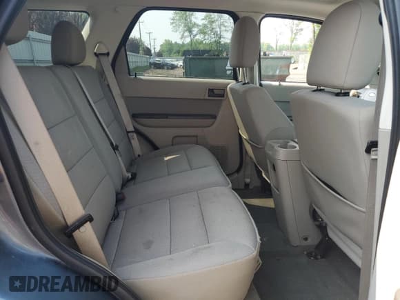 ✅ 2012 Ford Escape XLT • VIN: 1FMCU9DG9CKC72984 • Lot: 59854255. Listed on Copart with 102,665 mi. Free auction sales archive from the USA and detailed vehicle history report at DreamBid. Image 10.