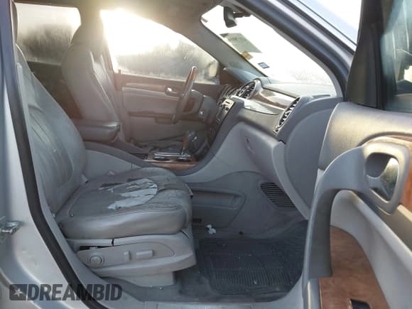 ✅ 2012 Buick Enclave Premium • VIN: 5GAKRDEDXCJ111964 • Lot: 43178014. Wystawiony na IAAI z przebiegiem 305 539 mil. Bezpłatny archiwum sprzedaży aukcyjnych z USA i szczegółowy raport historii pojazdu na DreamBid. Zdjęcie 5.