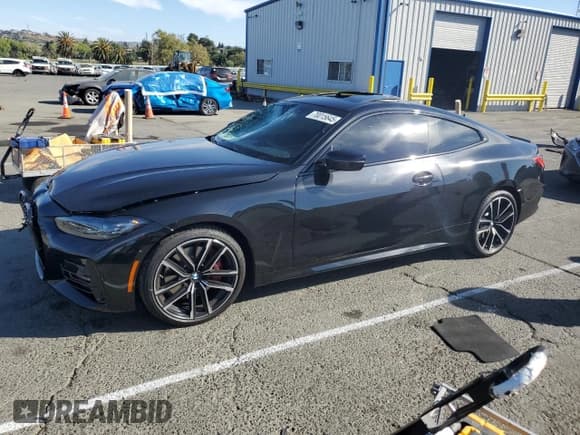 ✅ 2024 BMW 4 Series 430i • VIN: WBA53AP01RCR55911 • Lot: 70015645. Listed on Copart with 14,143 mi. Free auction sales archive from the USA and detailed vehicle history report at DreamBid. Image 1.