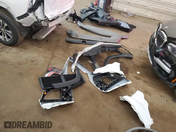 ✅ 2025 Chevrolet Equinox AWD LT • VIN: 3GNAXPEG5SL232069 • Lot: 67005805. Wystawiony na Copart z przebiegiem 7 098 mil. Bezpłatny archiwum sprzedaży aukcyjnych z USA i szczegółowy raport historii pojazdu na DreamBid. Zdjęcie 12.