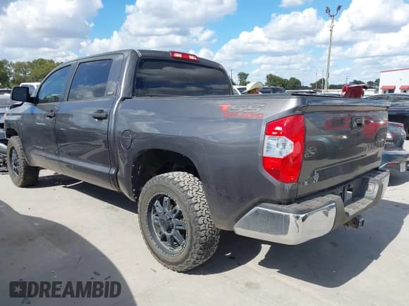 ✅ 2016 Toyota Tundra SR5 • VIN: 5TFEM5F18GX103725 • Lot: 43282512. Listed on IAAI with 139,172 mi. Free auction sales archive from the USA and detailed vehicle history report at DreamBid. Image 3.
