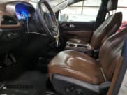 ✅ 2017 Chrysler Pacifica Limited • VIN: 2C4RC1GG2HR764196 • Лот: 82590595. Опубликован ранее на Copart с пробегом 79 371 миль. Бесплатный доступ к архиву аукционных продаж из США и подробный отчёт об истории автомобиля на DreamBid. Изображение 7.