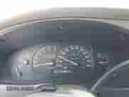 1996 Ford Explorer Eddie Bauer z VIN 1FMCU22X1TUB42311, wystawiony jako IAAI lot #42252430 z przebiegiem 161 434 mil mil oraz . Historia ofert i sprzedaży dostępna na DreamBid. Obrazek 7.