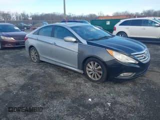 ✅ 2014 Hyundai Sonata SE • VIN: 5NPEC4AC8EH896619 • Лот: 43884254. Опубликован ранее на IAAI с пробегом 215 780 миль. Бесплатный доступ к архиву аукционных продаж из США и подробный отчёт об истории автомобиля на DreamBid. Изображение 1.