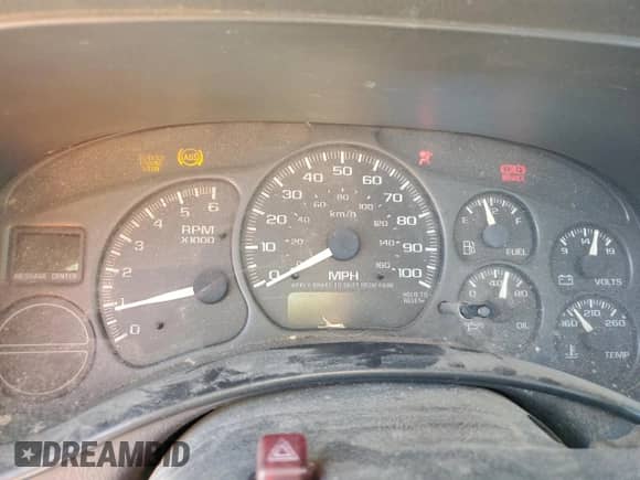 2000 Chevrolet Silverado 1500 с VIN 1GCEC14W5YZ132938, выставлен на аукционе Copart как лот 82487715 с пробегом Не указан миль и Списание • Salvage title. История ставок и продаж доступна на DreamBid. Изображение 9.