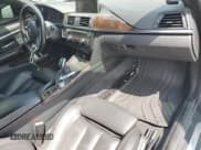 ✅ 2014 BMW 4 Series 428i xDrive • VIN: WBA3T1C56EPS98910 • Lot: 65903985. Wystawiony na Copart z przebiegiem 95 328 mil. Bezpłatny archiwum sprzedaży aukcyjnych z USA i szczegółowy raport historii pojazdu na DreamBid. Zdjęcie 8.