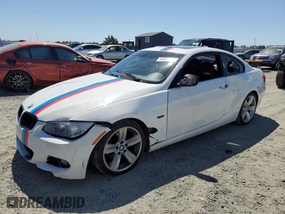 ✅ 2013 BMW 3 Series 328i • VIN: WBAKE5C52DJ107689 • Lot: 58205025. Listed on Copart with 89,218 mi. Free auction sales archive from the USA and detailed vehicle history report at DreamBid. Image 1.