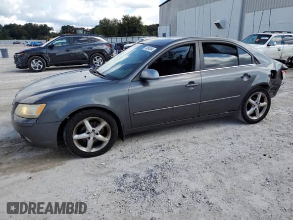 2009 Hyundai Sonata Limited with VIN 5NPEU46C79H516732, listed as a Copart auction lot 74054364 with Not provided miles and Salvage title. Bid and sale history available at DreamBid. Image 1.