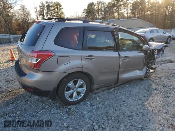 ✅ 2014 Subaru Forester Premium • VIN: JF2SJAEC6EH468582 • Lot: 93397135. Wystawiony na Copart z przebiegiem 64 277 mil. Bezpłatny archiwum sprzedaży aukcyjnych z USA i szczegółowy raport historii pojazdu na DreamBid. Zdjęcie 3.