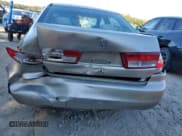 ✅ 2004 Honda Accord EX • VIN: 1HGCM56664A144261 • Lot: 90887475. Wystawiony na Copart z przebiegiem 175 349 mil. Bezpłatny archiwum sprzedaży aukcyjnych z USA i szczegółowy raport historii pojazdu na DreamBid. Zdjęcie 6.