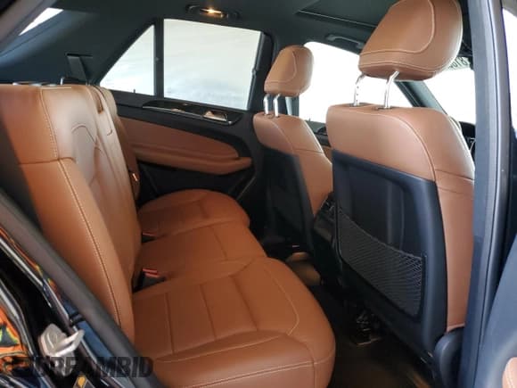 ✅ 2017 Mercedes-Benz GLE 350 • VIN: 4JGDA5HB7HA874705 • Lot: 81852365. Wystawiony na Copart z przebiegiem 73 072 mil. Bezpłatny archiwum sprzedaży aukcyjnych z USA i szczegółowy raport historii pojazdu na DreamBid. Zdjęcie 11.