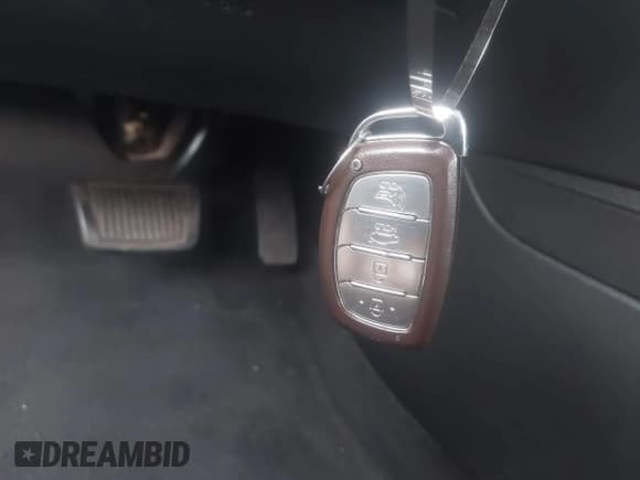 ✅ 2019 Hyundai Elantra Value Edition • VIN: 5NPD84LFXKH433218 • Lot: 43276120. Listed on IAAI with 64,082 mi. Free auction sales archive from the USA and detailed vehicle history report at DreamBid. Image 11.