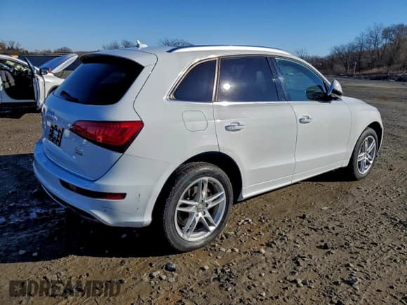 ✅ 2016 Audi Q5 Prestige • VIN: WA1W7AFP9GA012629 • Лот: 94723485. Опубликован ранее на Copart с пробегом 173 585 миль. Бесплатный доступ к архиву аукционных продаж из США и подробный отчёт об истории автомобиля на DreamBid. Изображение 3.