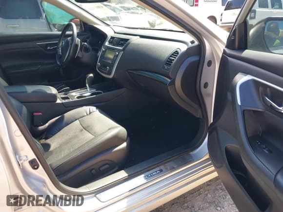 ✅ 2016 Nissan Altima SL • VIN: 1N4BL3APXGC163220 • Лот: 43087944. Опубликован ранее на IAAI с пробегом 97 209 миль. Бесплатный доступ к архиву аукционных продаж из США и подробный отчёт об истории автомобиля на DreamBid. Изображение 5.